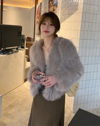 2025 Spring Fashion Faux Fox Fur Coat Women Korea Fashion Warm Feather Coats Loose Short Outercoat Lady Party Elegant Outfits