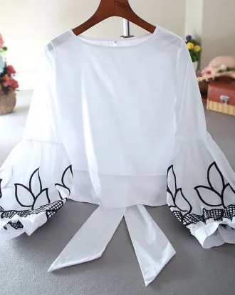 Women's Spring Summer Short Style Blouses Shirts Women's Long Sleeve O-neck Printed Lantern Sleeve Korean Tops Sp505