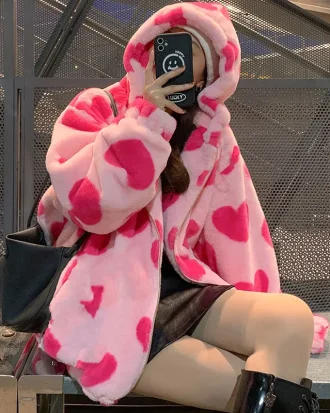 Harajuku Heart-shaped Printed Plush Jacket Women Korean Version of the Bear Long-sleeved Hooded Jacket Thickened Warm Couple Str
